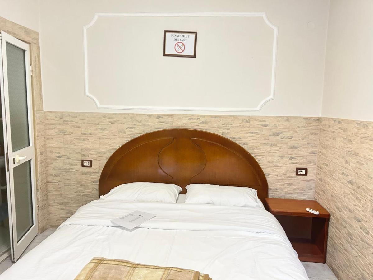 Tirana Inn Hotel Room photo